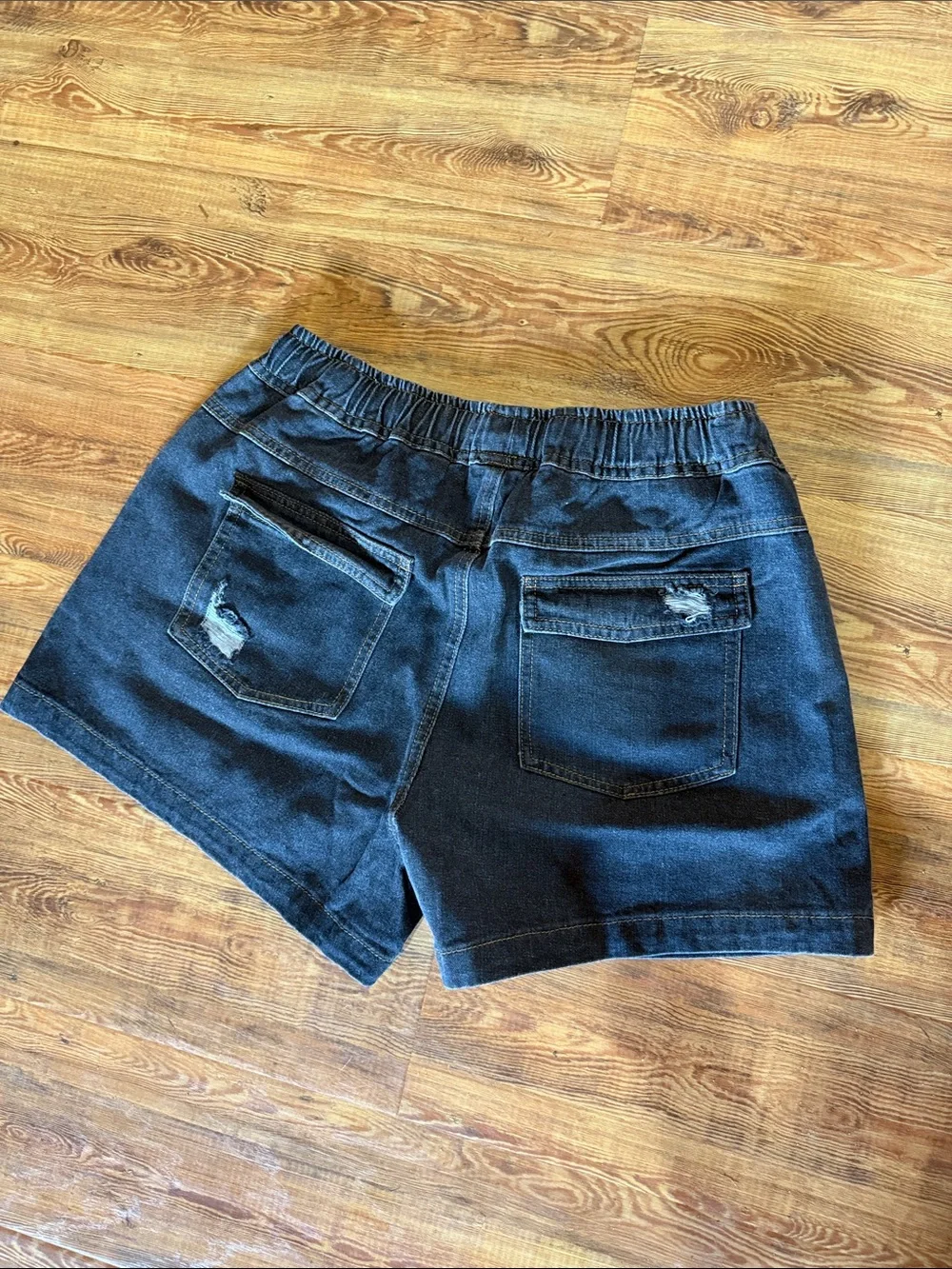 White Birch Gray denim Wash Elastic Waist Denim Shorts